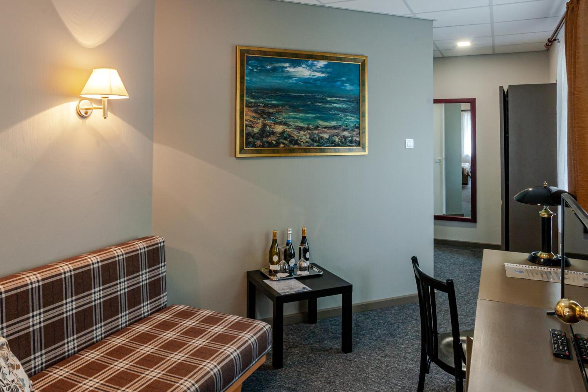 Boutique Hotel Roja Ngoại thất bức ảnh